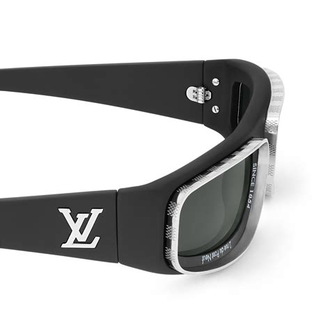 LV Super Vision Square Sunglasses S00 .